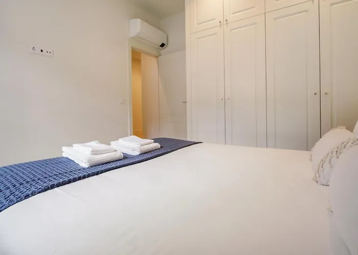 Art Deco 13 Luxury 2br Downtown Metro Ac *