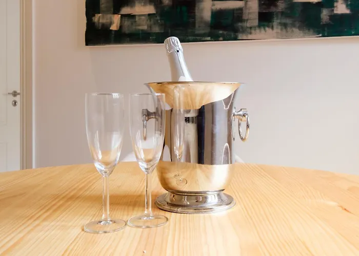 Art Deco 13 Luxury 2br Downtown Metro Ac * ポルト