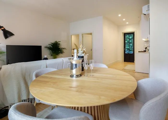 Art Deco 13 Luxury 2br Downtown Metro Ac Διαμέρισμα