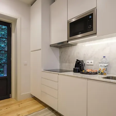 Art Deco 13 Luxury 2br Downtown Metro Ac Apartment Porto