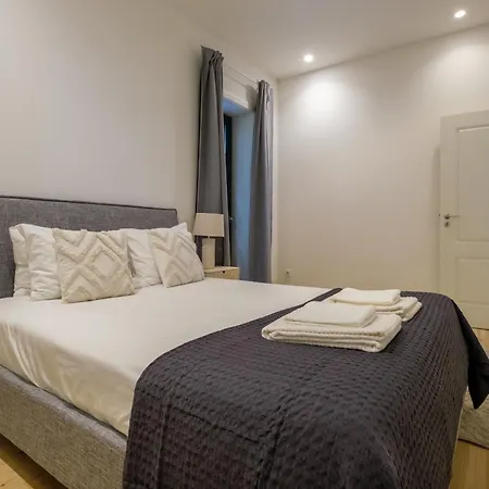 Art Deco 13 Luxury 2br Downtown Metro Ac * Porto
