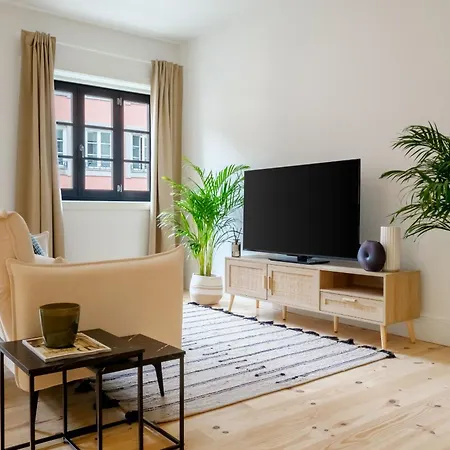 Art Deco 13 Luxury 2br Downtown Metro Ac *