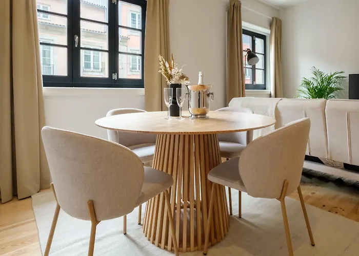 Art Deco 13 Luxury 2br Downtown Metro Ac